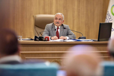 BU REKORDA BAŞARININ ADI: HİLMİ GÜLER