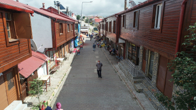 ÇAMBAŞI YAYLASI’NA İLGİ ARTTI