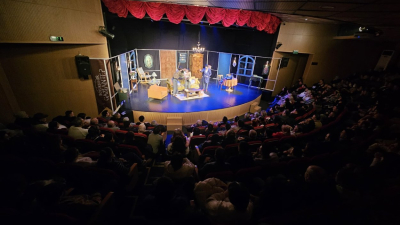 SOĞUK KIŞ GÜNLERİ, TİYATRO İLE ISINDI