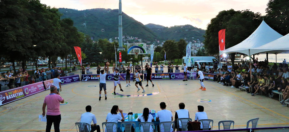 “3x3 SOKAK BASKETBOLU TURNUVASI” BAŞLADI