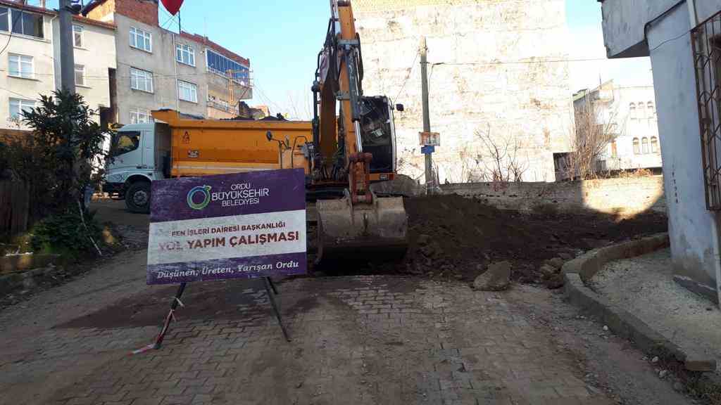 BÜYÜKŞEHİR FATSA’DA ÇALIŞIYOR
