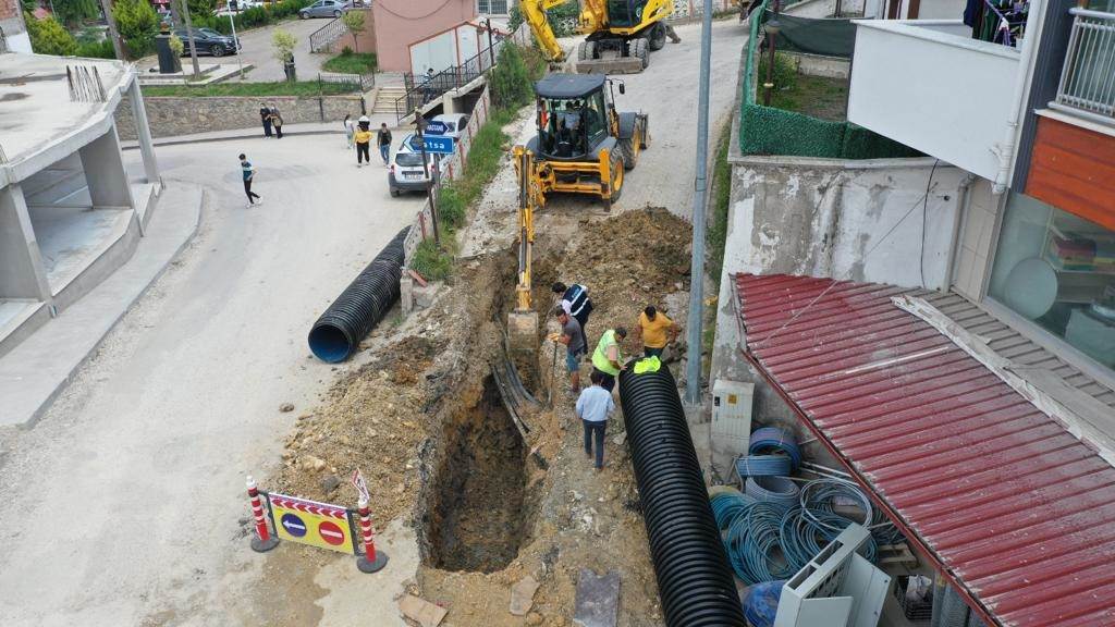 BÜYÜKŞEHİR KUMRU’NUN MERKEZİNDE