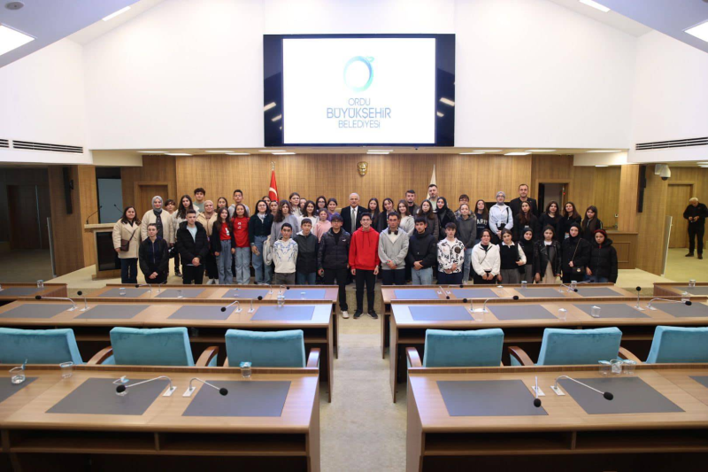 Büyükşehirden Öğrencilere Jest