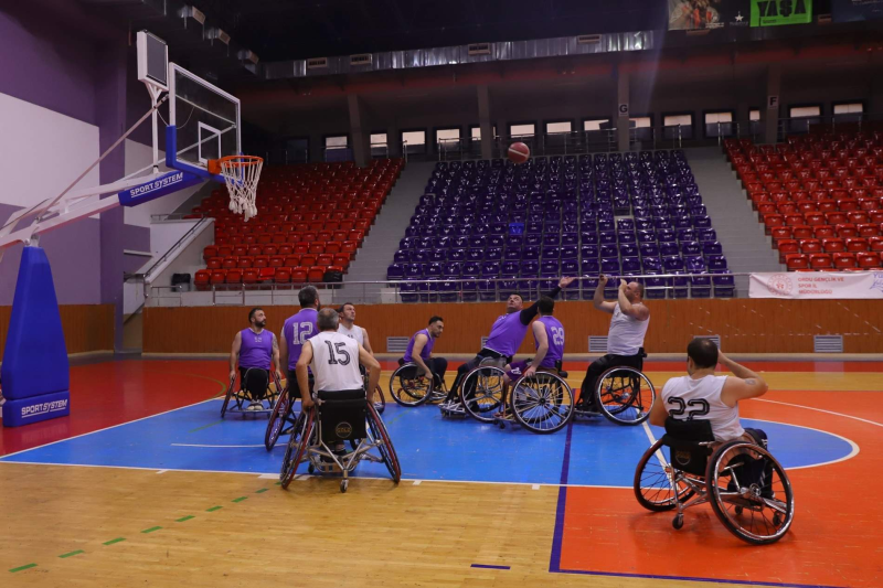 Engelsizler Ordusu İzmir BŞB Spor Kulübünü Ağırlıyor