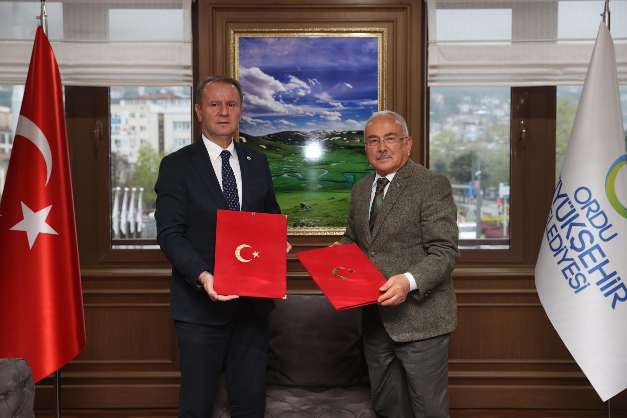 GÜÇLÜ ORDU İÇİN BELEDİYE-ÜNİVERSİTE ELE ELE