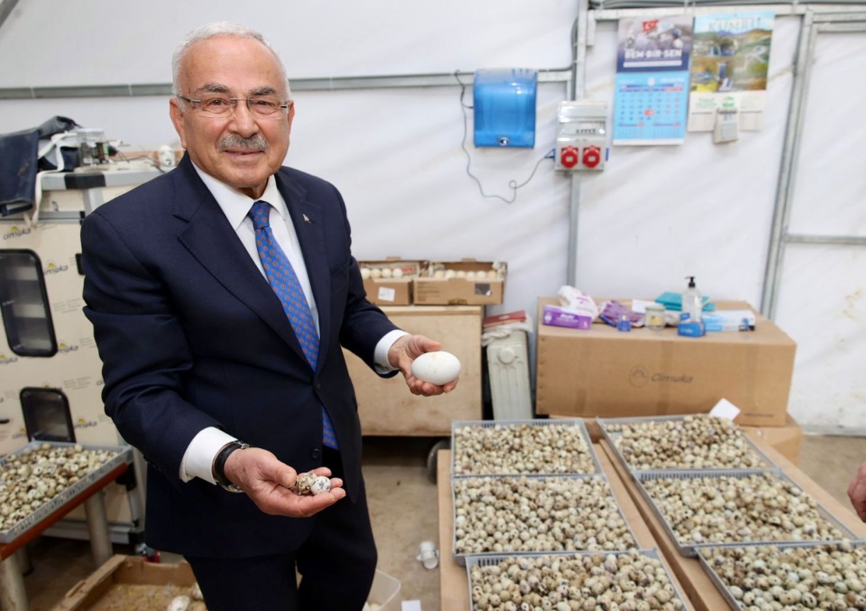 “KENDİ KENDİNE YETEN ORDU”